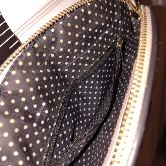 Elegant Cream Shoulder Bag - Picture 7 of 14